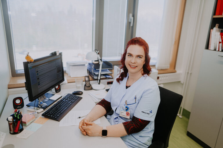 Laura Oisalu, autor Triin Künnapas