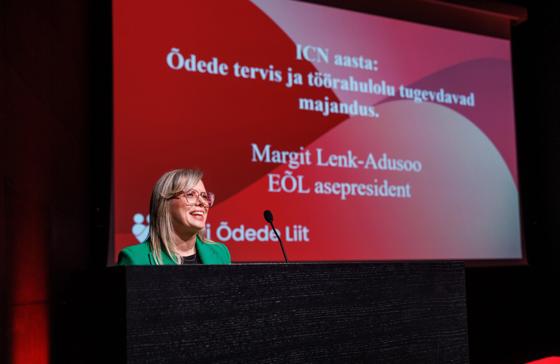 Rahvusvahelise Õdede Nõukogu (ICN) tänavune teema toob tähelepanu keskmesse õendustöötajate heaolu ja tervise olulisuse. See rõhutab, et õendustöötajate heaolu 